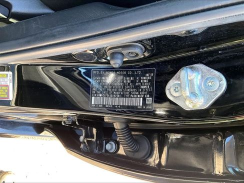 Used 2018 Honda Civic EX-T image 31