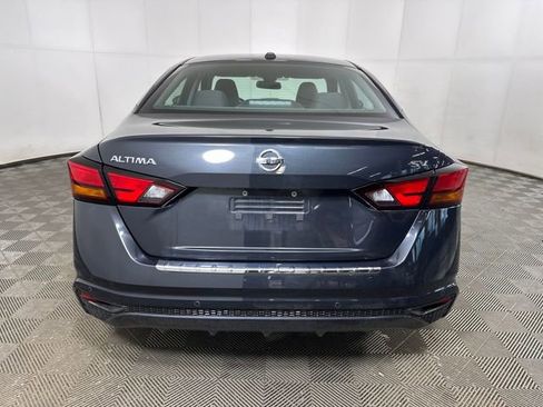 Used 2022 Nissan Altima 2.5 SV image 4