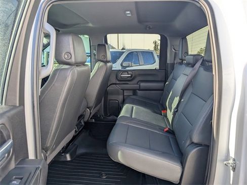 Used 2025 Chevrolet Silverado 2500 W/T w/ WT Convenience Package image 8