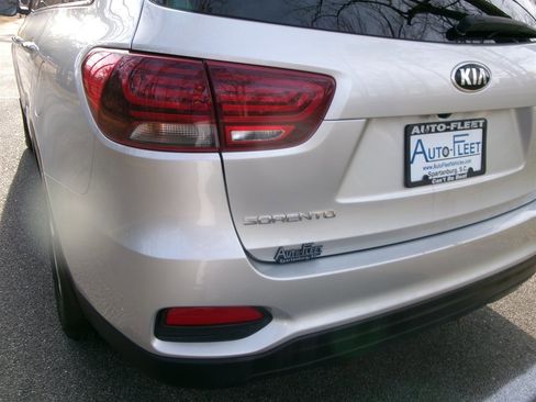 Used 2020 Kia Sorento L image 41