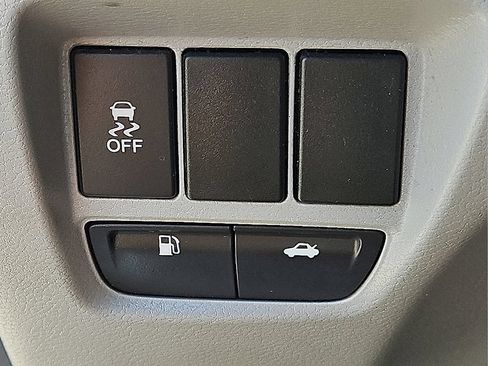 Used 2016 Acura TLX V6 FWD image 18