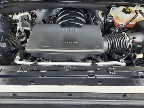 Used 2022 GMC Sierra 1500 SLT AWD/4WD image 30