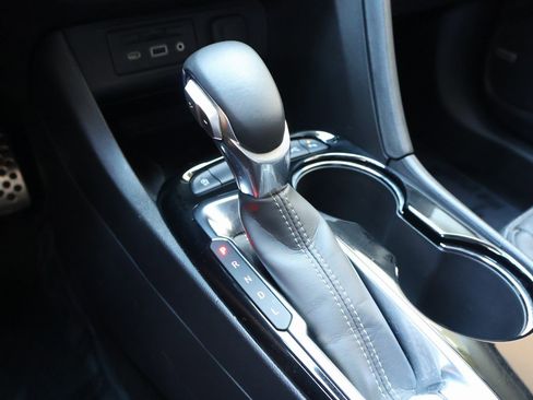 Used 2021 Buick Encore GX Essence w/ Advanced Technology Package image 26