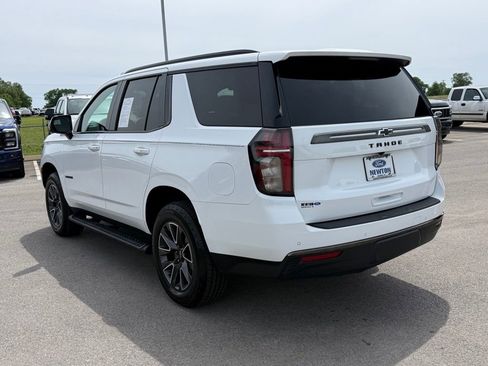 Used 2021 Chevrolet Tahoe Z71 w/ Z71 Off-Road Package AWD/4WD image 41