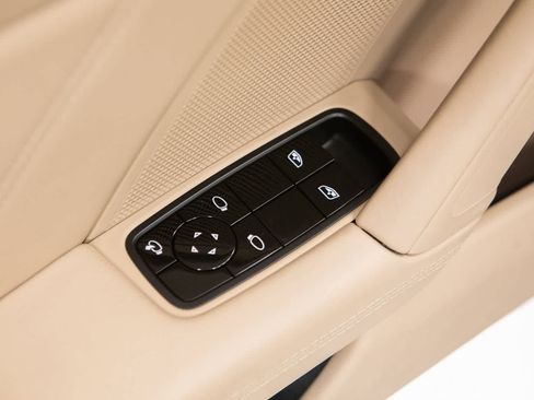 Certified 2021 Porsche 911 Turbo S image 18