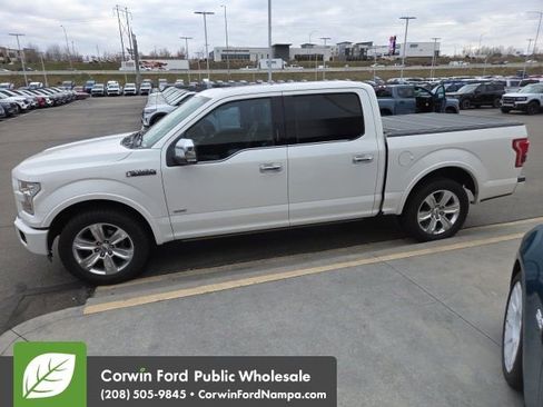 Used 2016 Ford F150 Platinum w/ Equipment Group 701A Luxury image 4