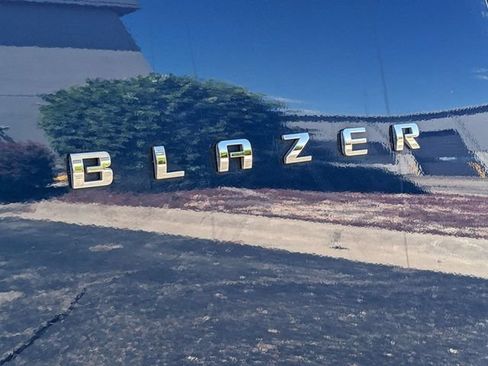 Used 2022 Chevrolet Blazer LT AWD/4WD image 10