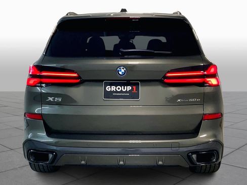 New 2026 BMW X5 xDrive50e image 4