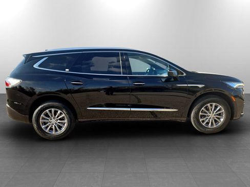 Used 2024 Buick Enclave Premium image 5