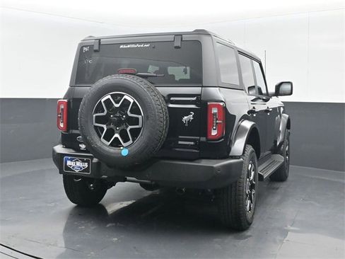 New 2025 Ford Bronco Outer Banks image 7