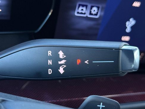 New 2026 Chevrolet Traverse Z71 w/ Enhanced Driving Package image 30