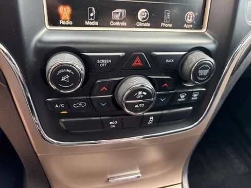 Used 2015 Jeep Grand Cherokee Altitude AWD/4WD image 14