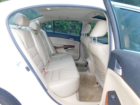 Used 2012 Honda Accord EX-L image 18