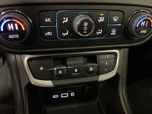 Certified 2023 GMC Terrain SLT w/ Elevation Edition image 24