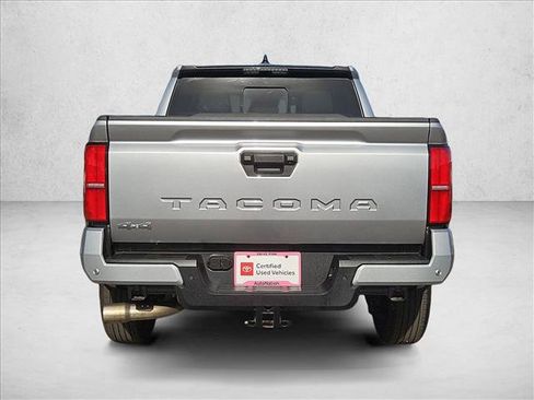 Certified 2026 Toyota Tacoma SR5 w/ SR5 Upgrade Package AWD/4WD image 7