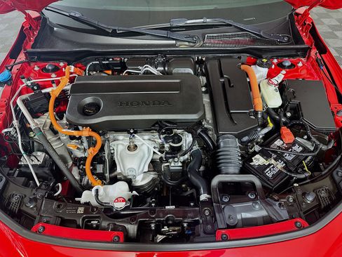 Used 2025 Honda Civic Sport image 34