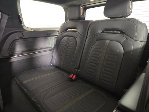 Used 2024 Rivian R1S Adventure AWD/4WD image 22