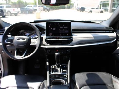 Used 2024 Jeep Compass Limited AWD/4WD image 16