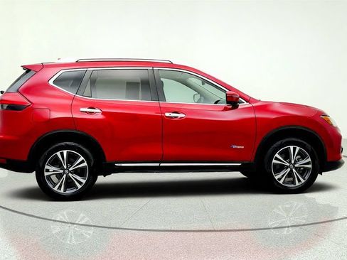 Used 2017 Nissan Rogue SL w/ SL HEV Premium Package AWD/4WD image 4