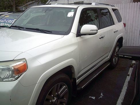Used 2012 Toyota 4Runner Limited AWD/4WD image 2
