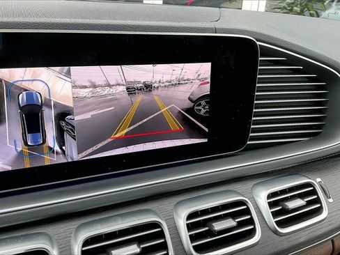 Certified 2024 Mercedes-Benz GLS 450 4MATIC image 7