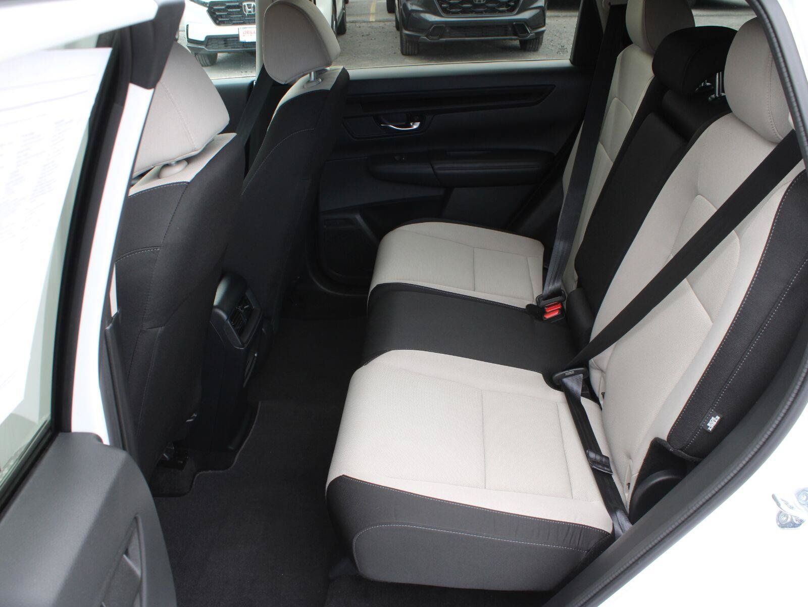 Used 2026 Honda CR-V LX image 18