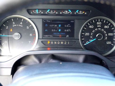 Used 2015 Ford F150 XLT w/ Equipment Group 302A Luxury image 23