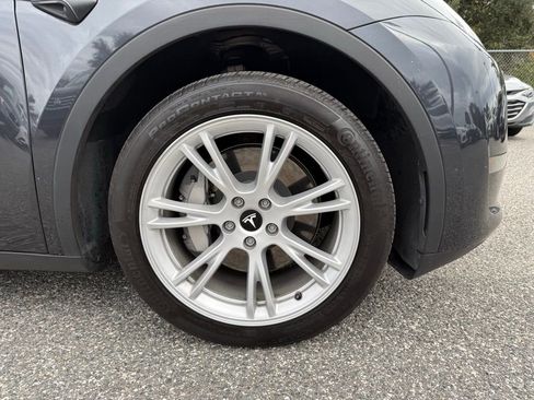 Used 2024 Tesla Model Y Long Range image 6