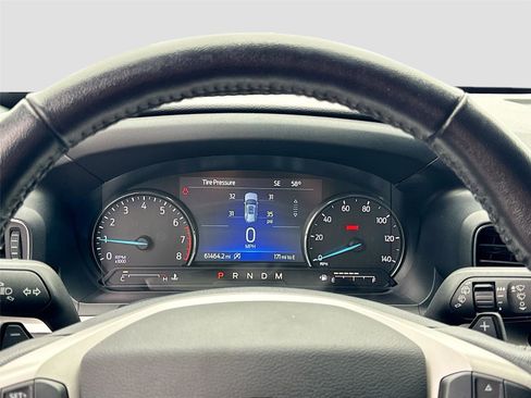 Used 2020 Ford Explorer XLT w/ Equipment Group 202A image 12