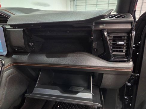 Used 2022 GMC Sierra 1500 AT4 w/ AT4 Premium Package image 44