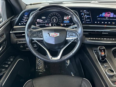 Certified 2023 Cadillac Escalade Sport AWD/4WD image 17