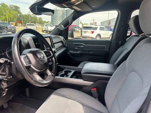 Used 2021 RAM 1500 Big Horn AWD/4WD image 9