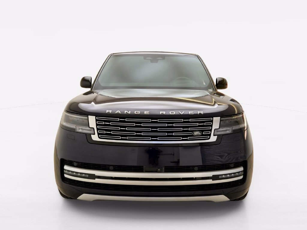 Used 2025 Land Rover Range Rover Autobiography AWD/4WD image 2