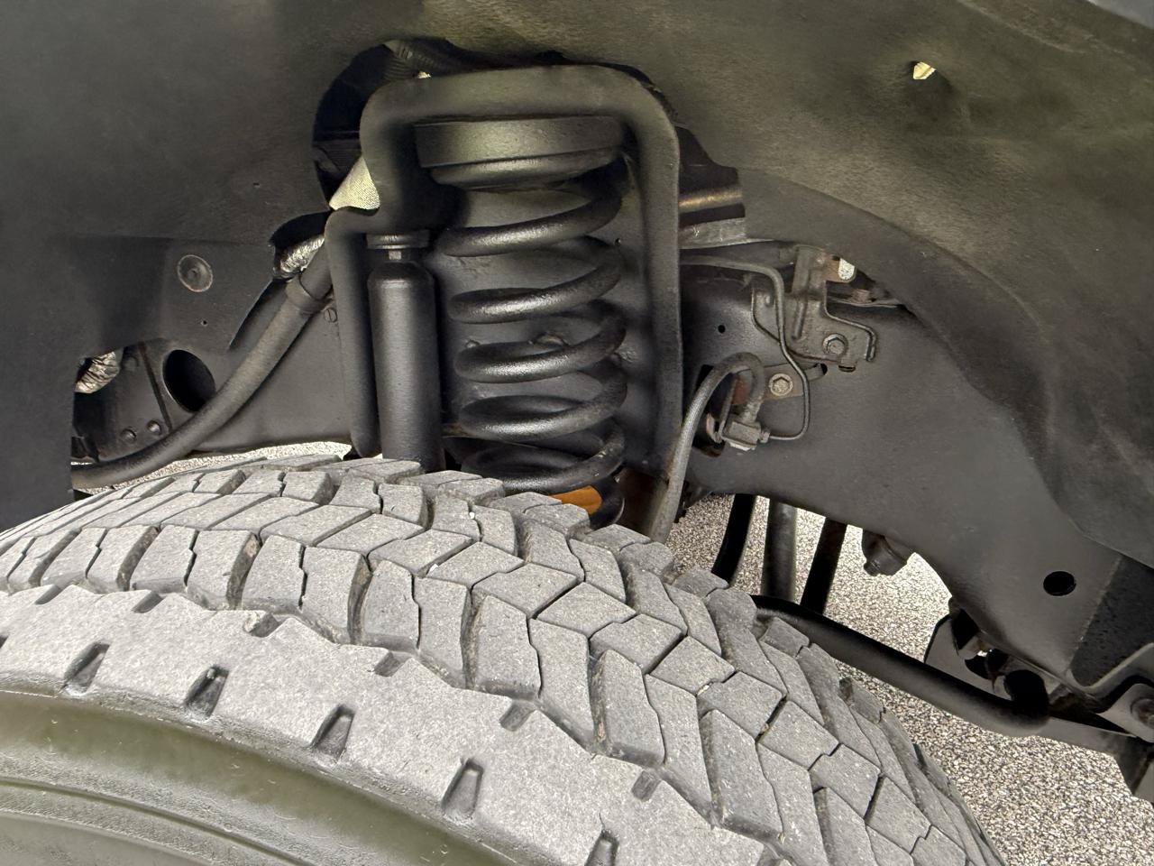 Used 2016 Ford F550 4x4 Regular Cab Super Duty image 19