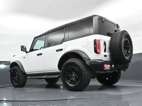 Certified 2025 Ford Bronco Badlands AWD/4WD image 35