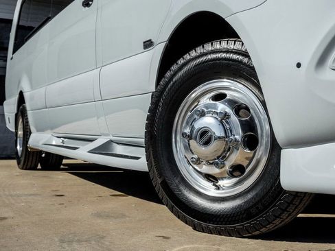 New 2024 Mercedes-Benz Sprinter 3500 image 11