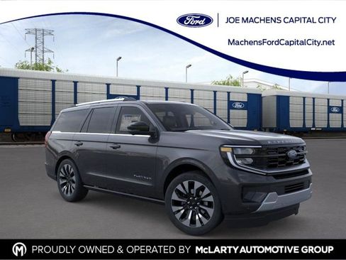 New 2026 Ford Expedition Platinum AWD/4WD image 1