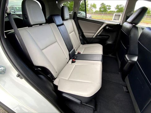 Used 2016 Toyota RAV4 Limited w/ Advanced Technology Package image 19