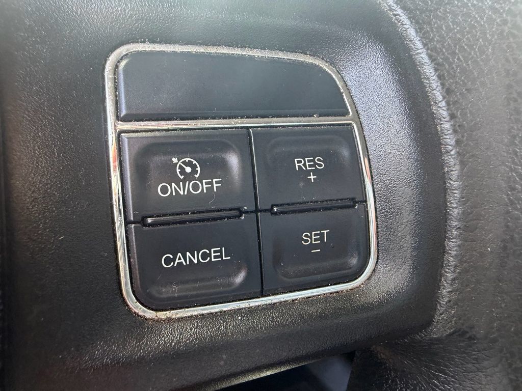 Used 2016 RAM 2500 Tradesman w/ Chrome Appearance Group AWD/4WD image 21