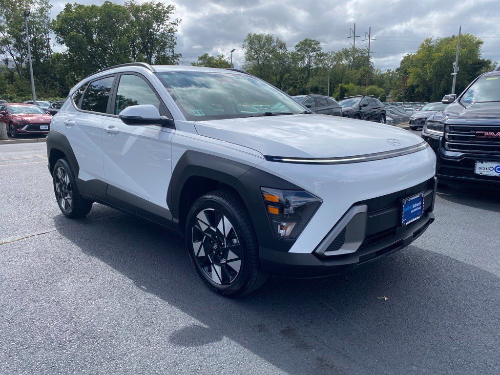 Certified 2024 Hyundai Kona SEL AWD/4WD image 1