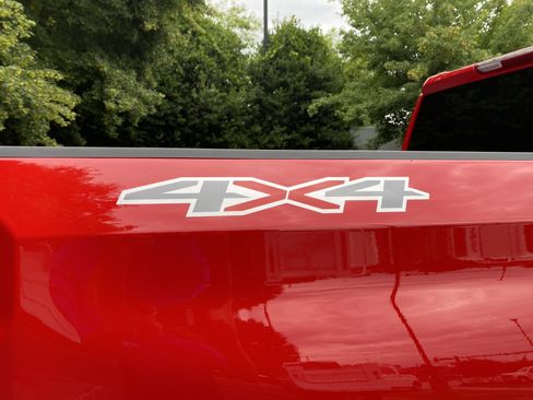Used 2026 Chevrolet Silverado 1500 Custom w/ Turbomax Blackout Package AWD/4WD image 38