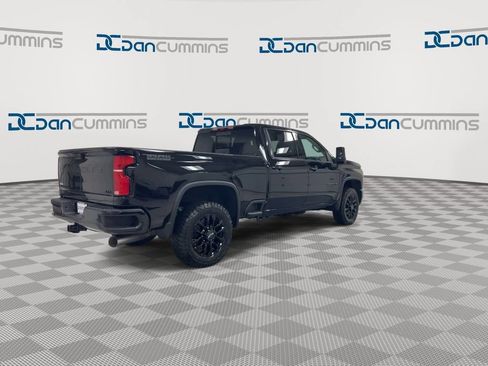Used 2025 Chevrolet Silverado 2500 LTZ AWD/4WD image 8