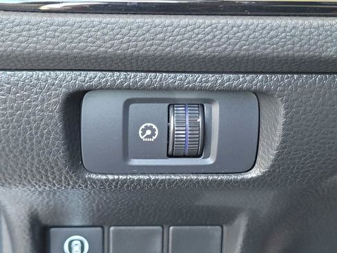Used 2023 Honda Civic Sport image 18