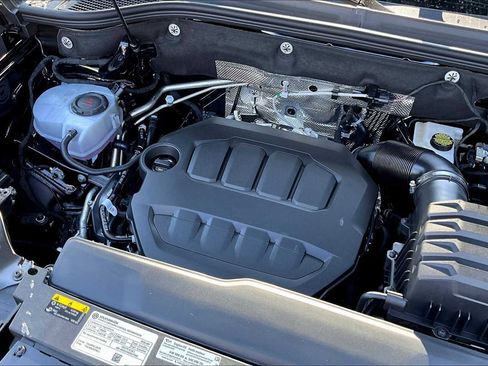 New 2026 Volkswagen Atlas Cross Sport SEL Premium R-Line image 17