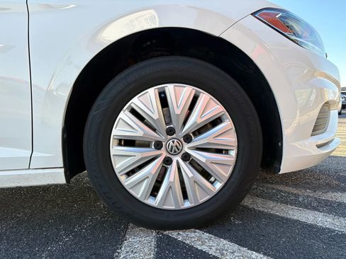 Used 2019 Volkswagen Jetta S w/ Driver Assistance Package image 23