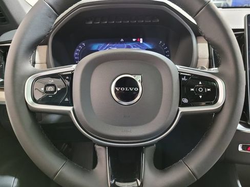 New 2026 Volvo XC90 B6 Plus w/ Protection Package Premier AWD/4WD image 25