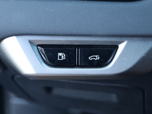 Used 2023 Lexus RX 500h F Sport w/ Cold Area Package image 16