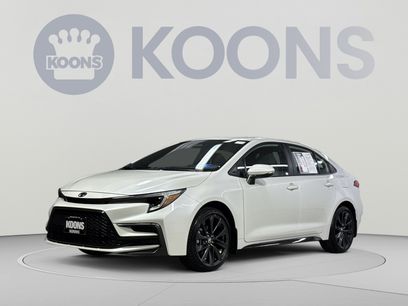 Used 2024 Toyota Corolla SE w/ SE Convenience Package