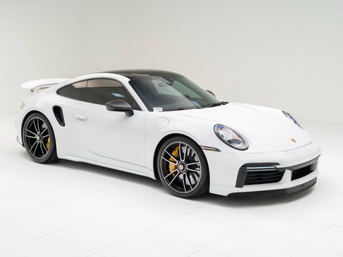 Used 2022 Porsche 911 Turbo S image 7