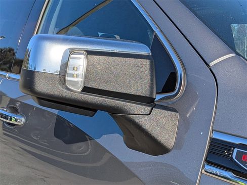 Used 2021 GMC Sierra 1500 Denali w/ Driver Alert Package II image 10